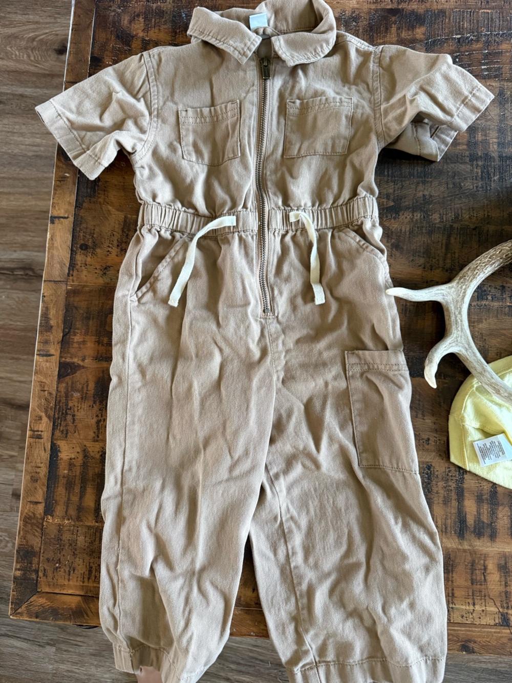 Old Navy Tan Short-Sleeve Zip Front Kids One-Piece Bodysuit